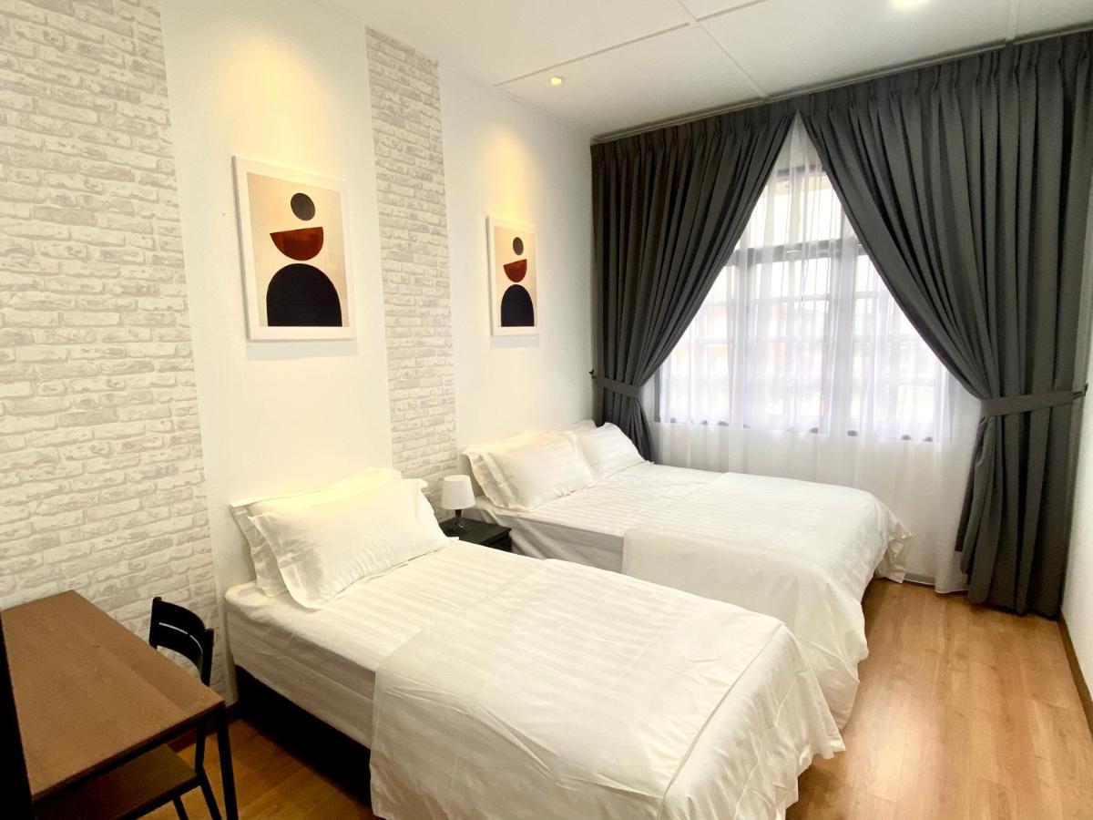 Comfy 3-Bedrooms With Family Karaoke Max-10Pax Ipoh Exterior photo