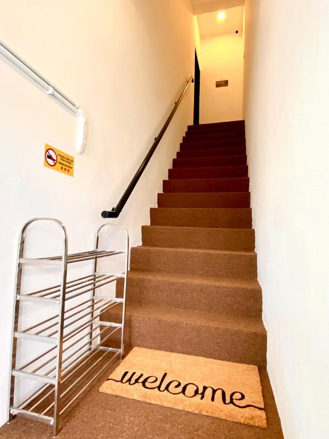 Comfy 3-Bedrooms With Family Karaoke Max-10Pax Ipoh Exterior photo