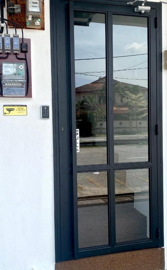 Comfy 3-Bedrooms With Family Karaoke Max-10Pax Ipoh Exterior photo